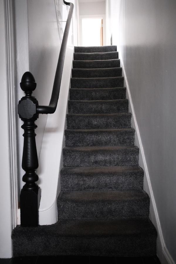 Gorgeous 3 Bedroom Victorian Townhouse Lisburn Eksteriør bilde